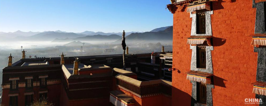 Tashilhunpo Monastery