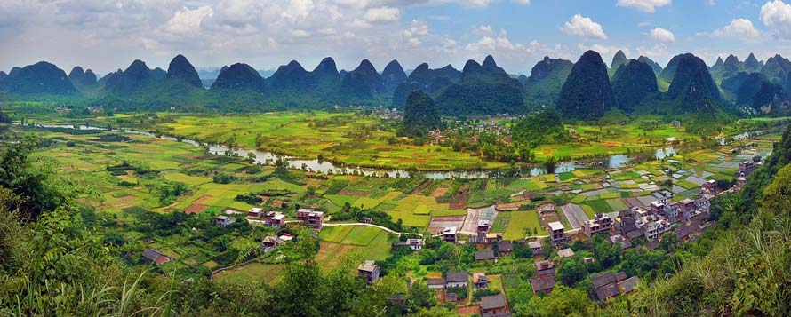 Paddy fields and settlement around Yulong River