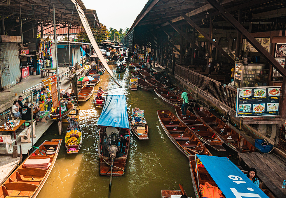 Floating Market